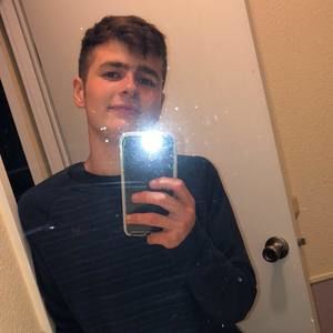 Meet your Posher, Cameron